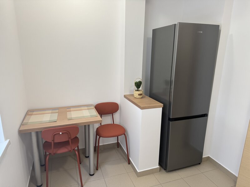 Vitan Mall, Str. Foisorului,